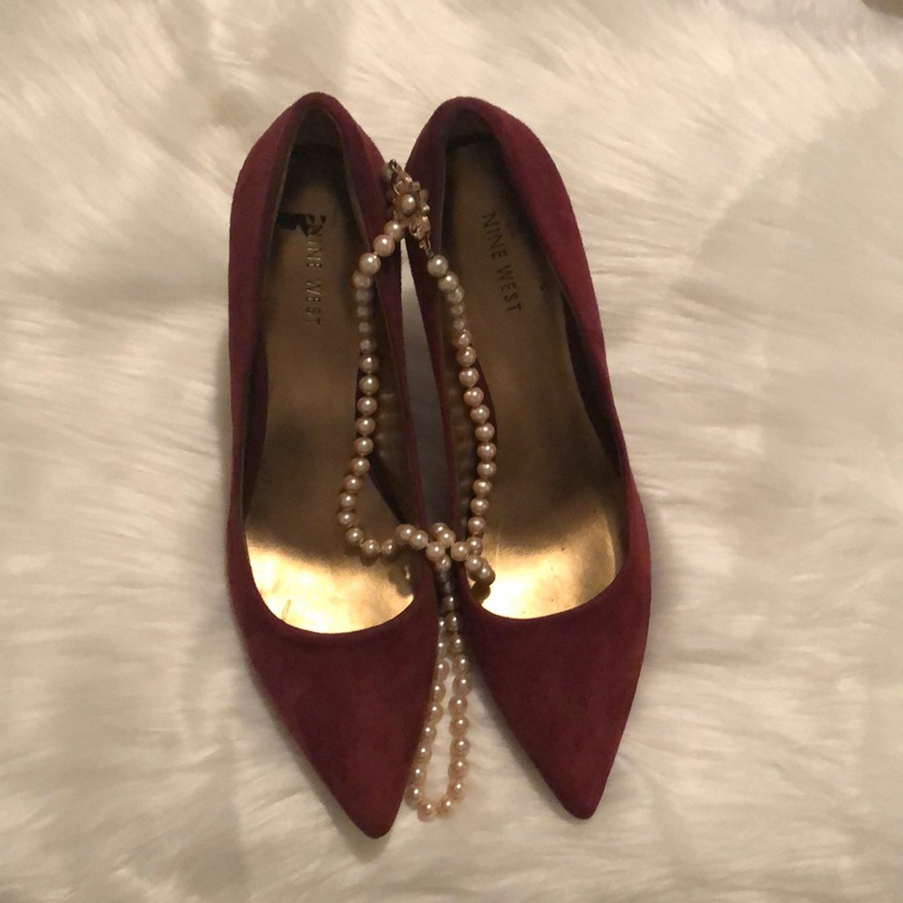 Nine West pumps